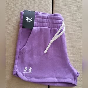 Under Armour Girls Size YXL Lavender Shorts
